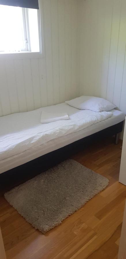 Blue House Brevik Porsgrunn Hotel ภายนอก รูปภาพ